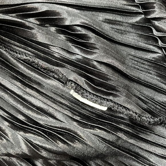 Moon River Women's Size Medium Gold Stretch Cocktail Party Dress $140 - Picture 7 of 7